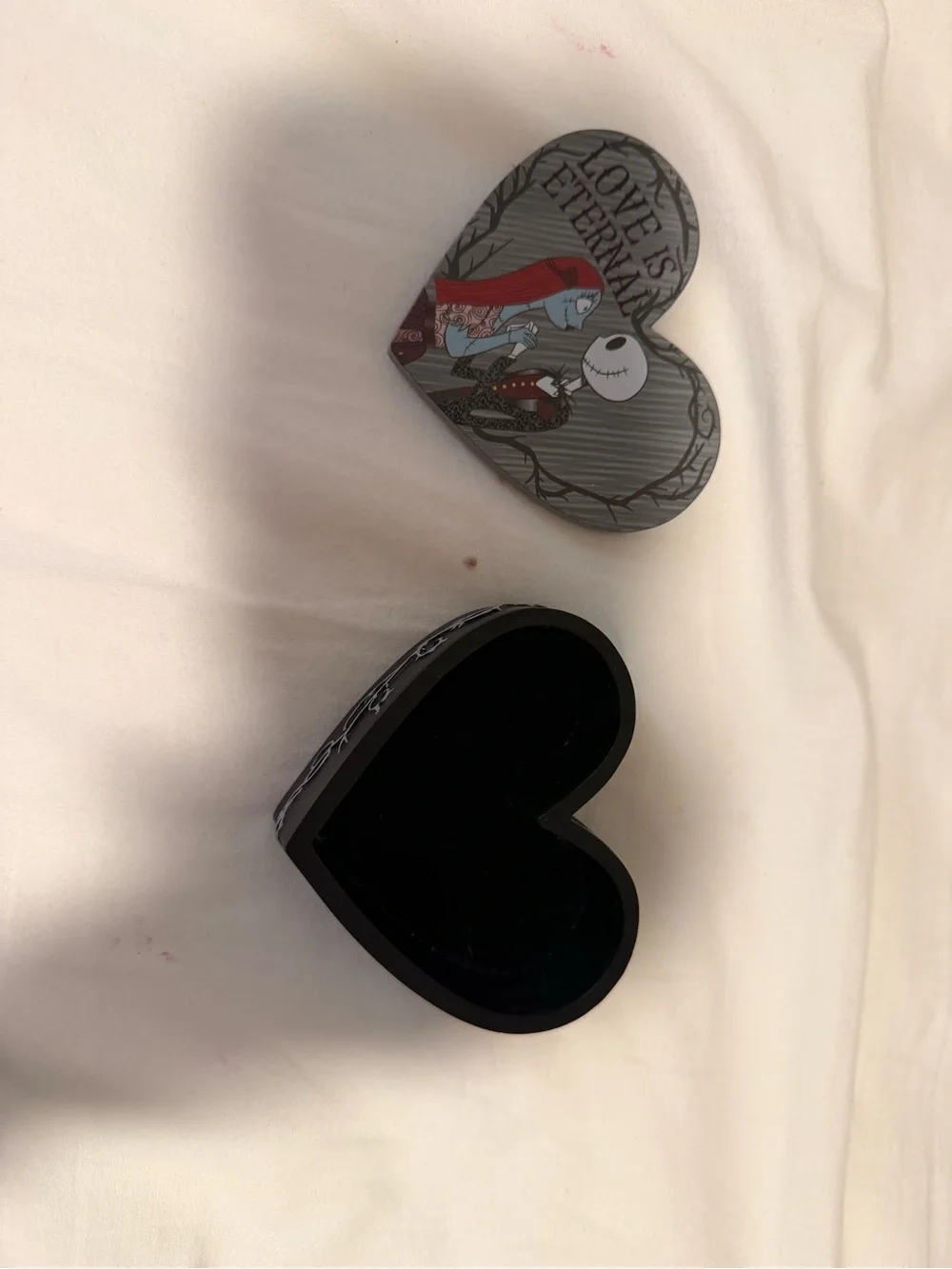 Disney Heart-Shaped Collector Case — Gray, Red, Black